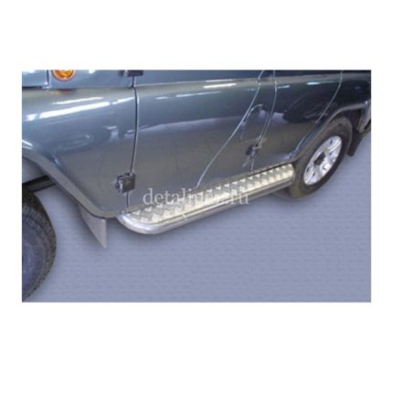 Подножки с алюминиевой накладкой на УАЗ 469/Хантер